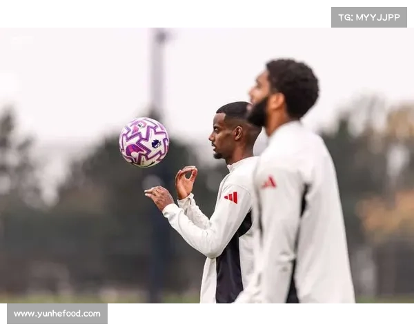 全面剖析萨拉赫在场上位置的多维度作用与战术价值